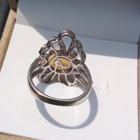 Ethiopian opal ring - Picture 3 of 5